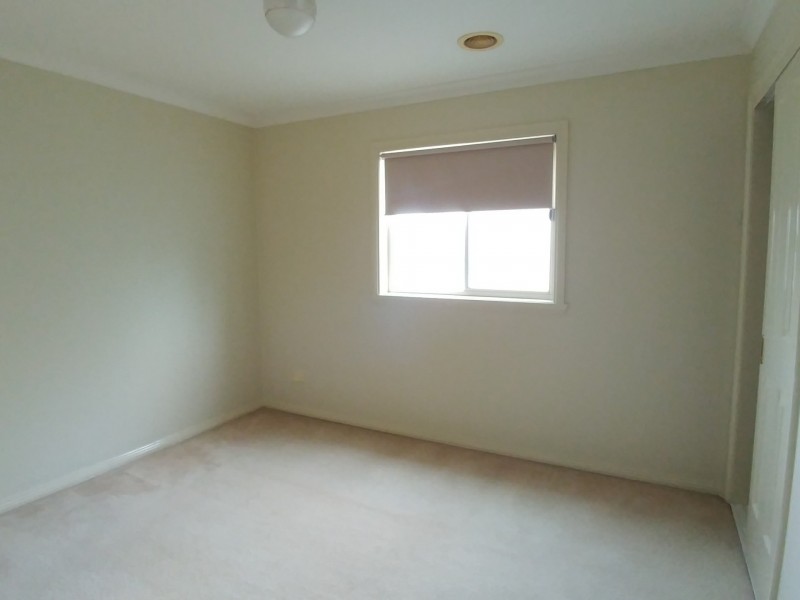 4/4 Rivergum Drive, Mill Park VIC 3082