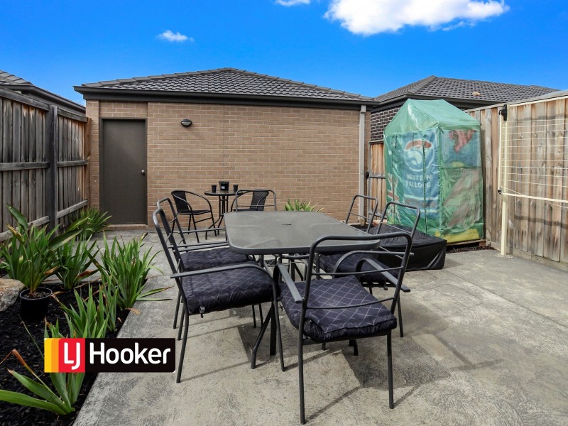 28 Hillgrove Way, Mernda VIC 3754