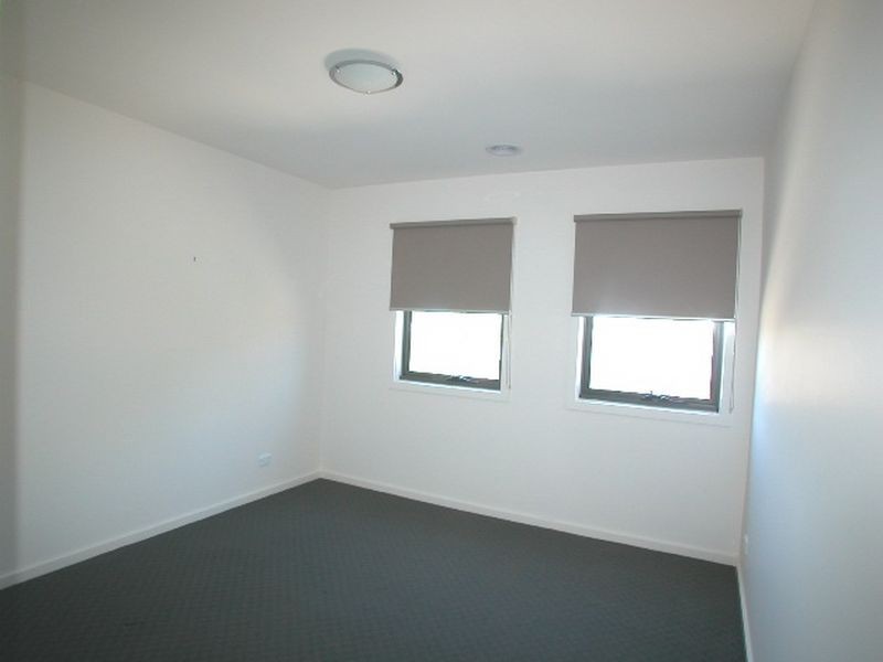 12 Poets Court, Mernda VIC 3754