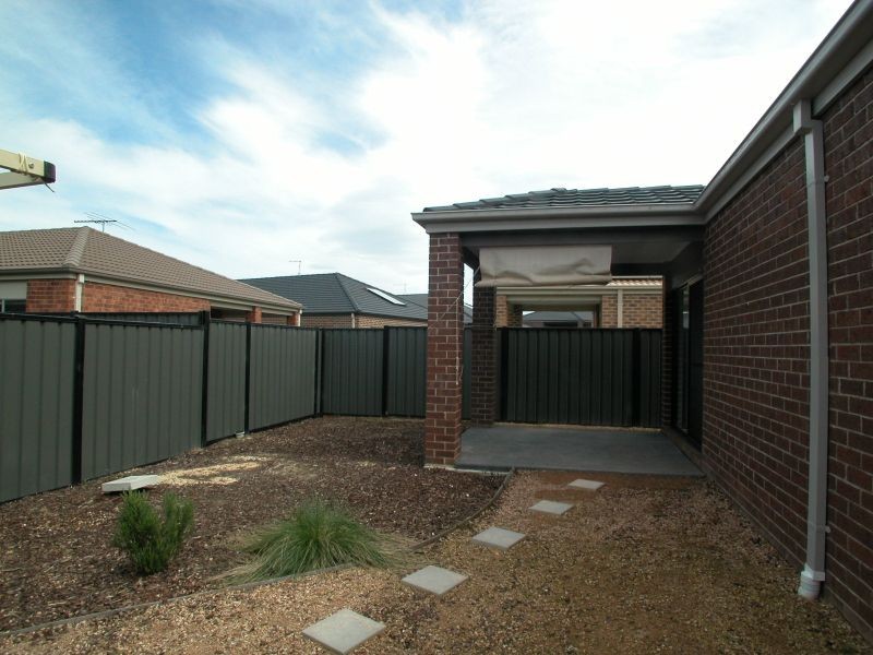 21 Lupin Street, Mernda VIC 3754