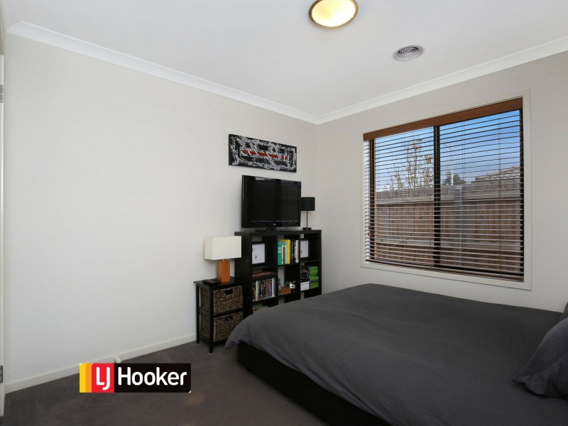 1 Garden Road, Doreen VIC 3754