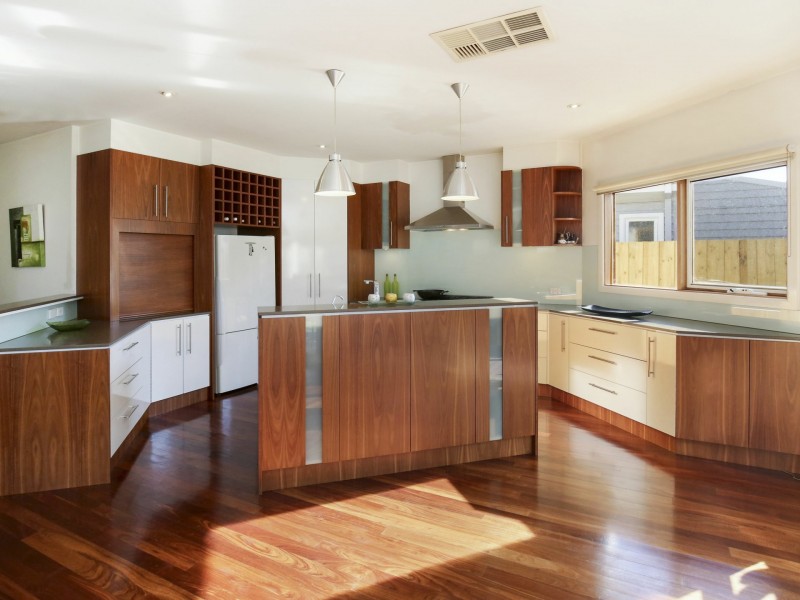 47 Wattle Grove, Reservoir VIC 3073