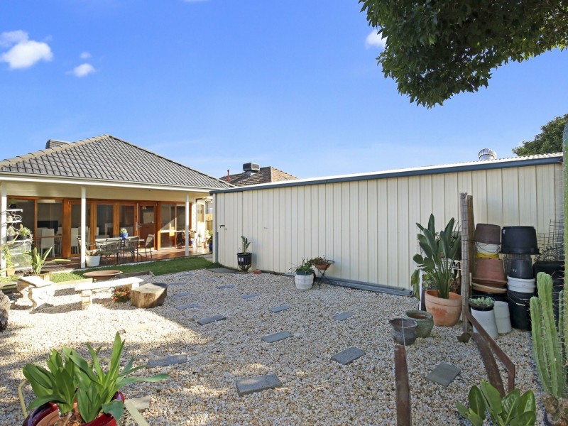 47 Wattle Grove, Reservoir VIC 3073