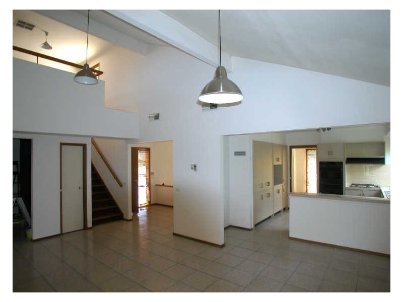 20 Horseshoe Crescent, Epping VIC 3076