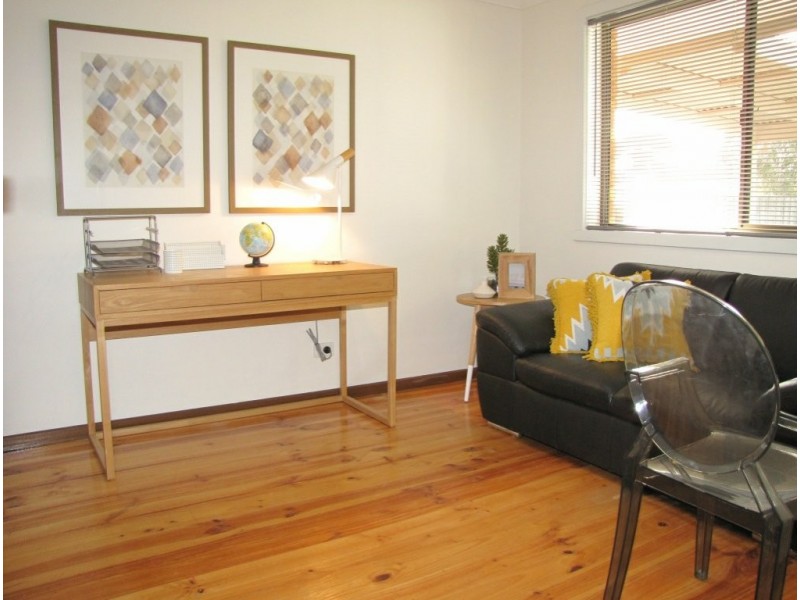 6 Norwood Drive, Mill Park VIC 3082