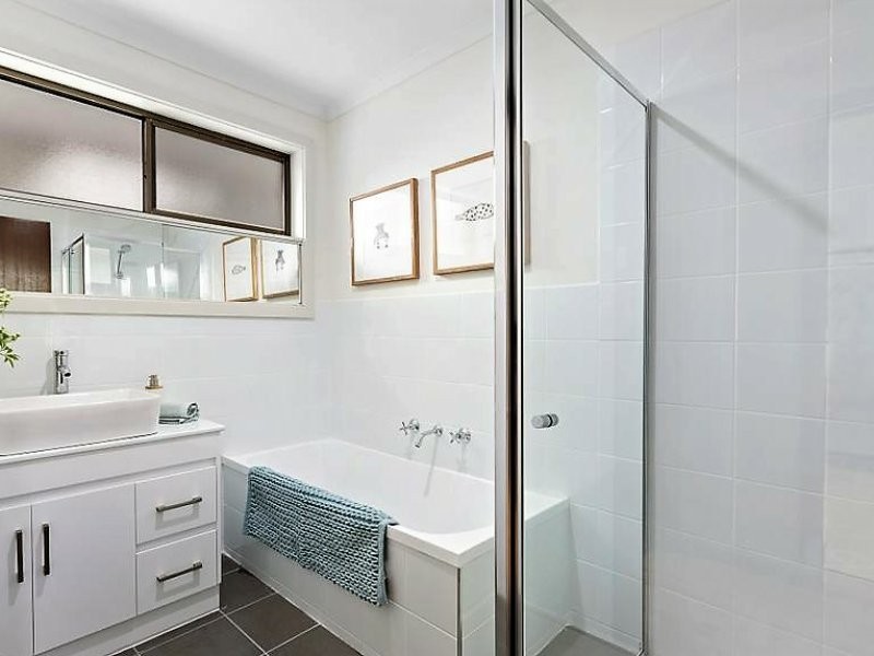 6 Norwood Drive, Mill Park VIC 3082