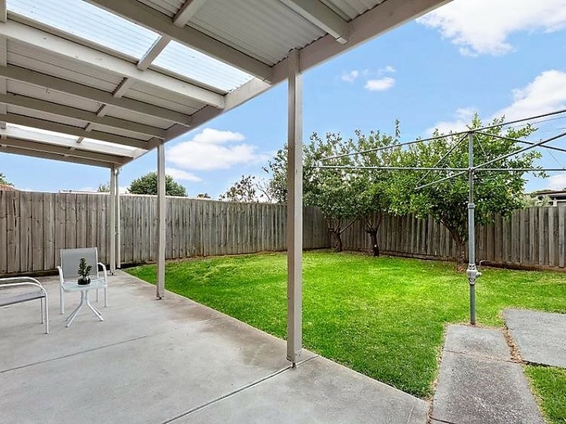 6 Norwood Drive, Mill Park VIC 3082