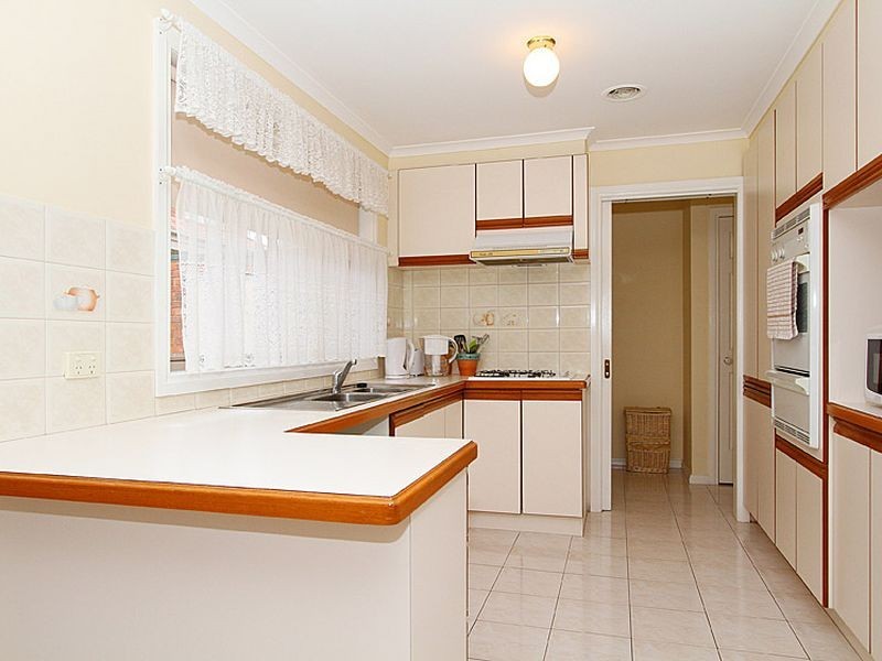 Unit 1/14 Stillman Drive, Mill Park VIC 3082