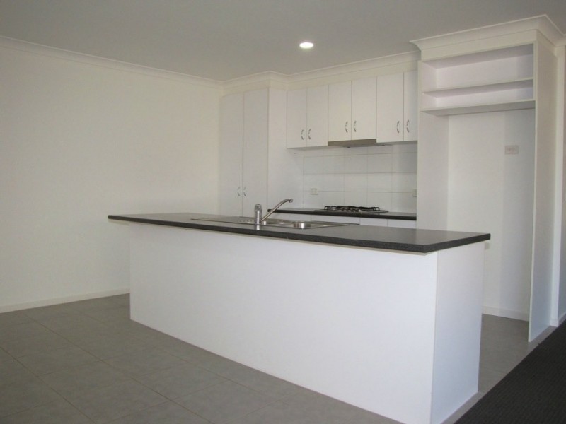 6 Treeview Drive, South Morang VIC 3752