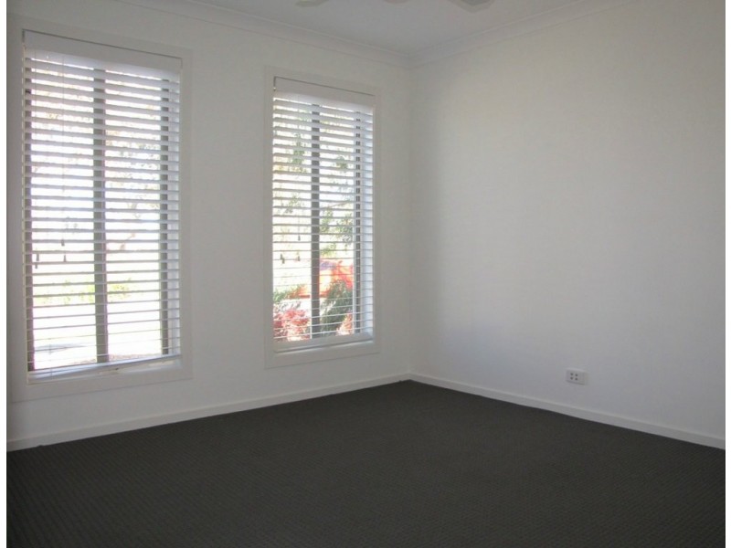 6 Treeview Drive, South Morang VIC 3752