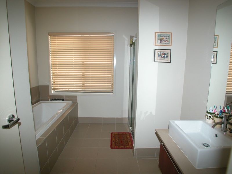 29 Conelly Way, South Morang VIC 3752