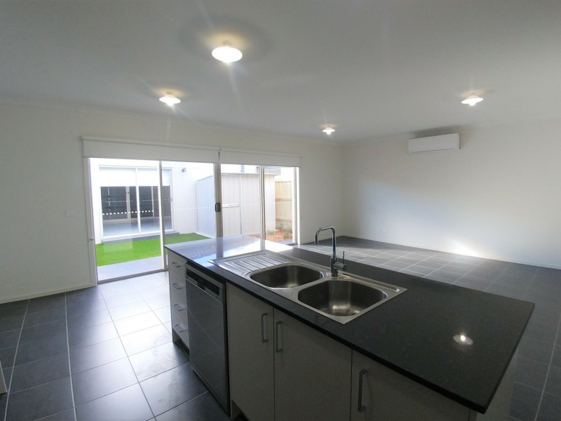 58 Tesselaar Road, Wollert VIC 3750