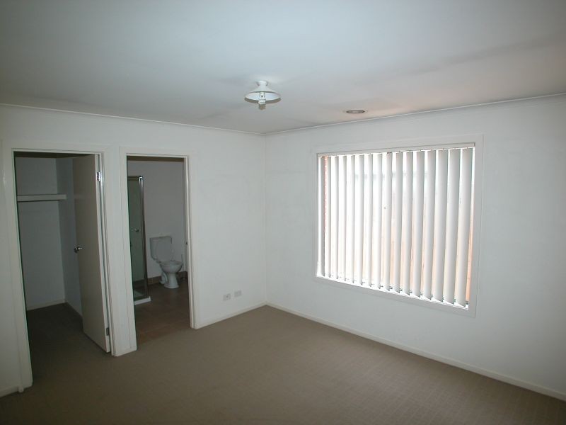 9 Glory Street, South Morang VIC 3752