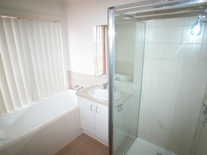 9 Glory Street, South Morang VIC 3752