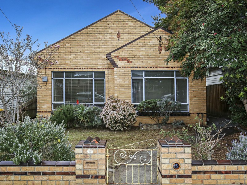 116 Rossmoyne Street, Thornbury VIC 3071