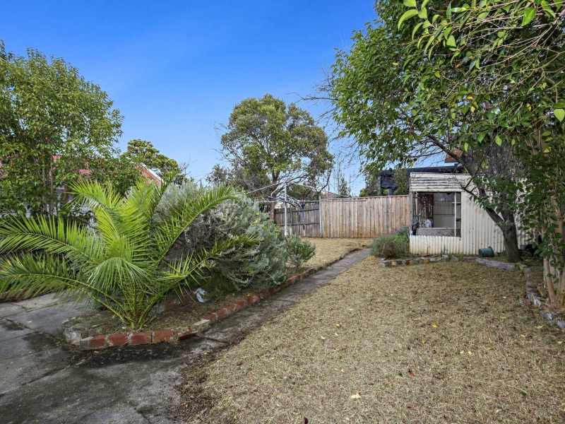 116 Rossmoyne Street, Thornbury VIC 3071