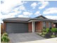 32 Aylesbury Boulevard, Doreen VIC 3754