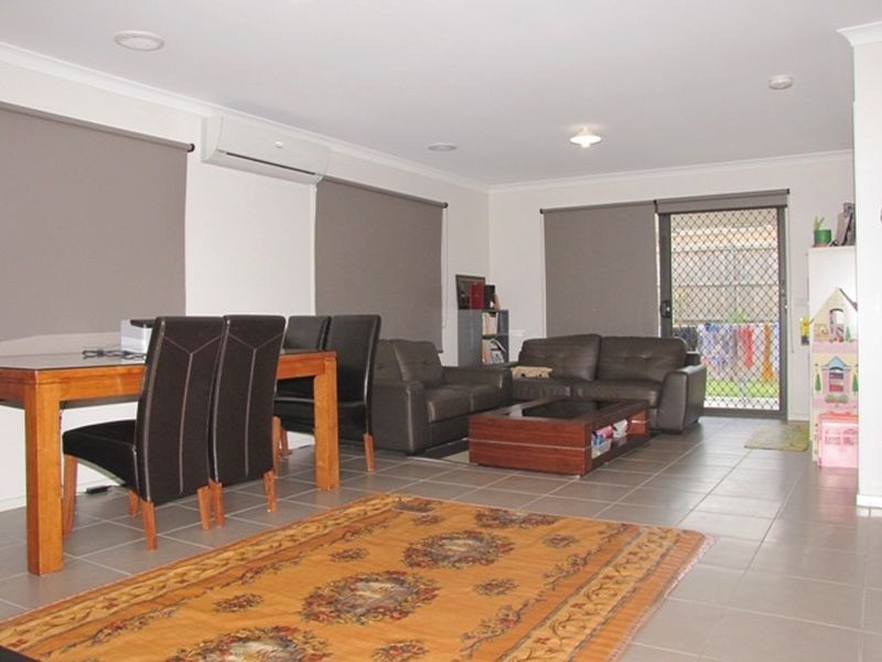 32 Aylesbury Boulevard, Doreen VIC 3754