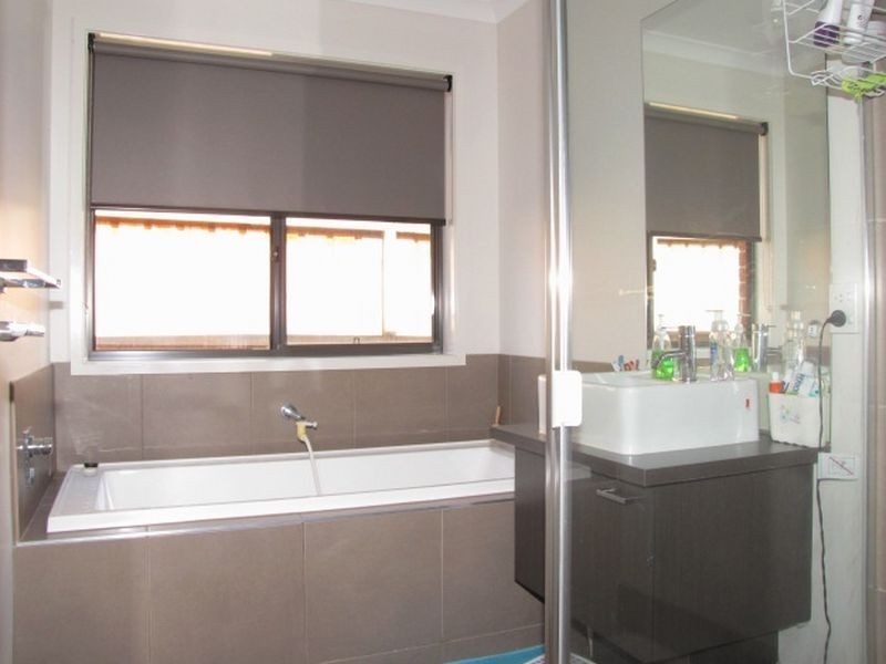 32 Aylesbury Boulevard, Doreen VIC 3754