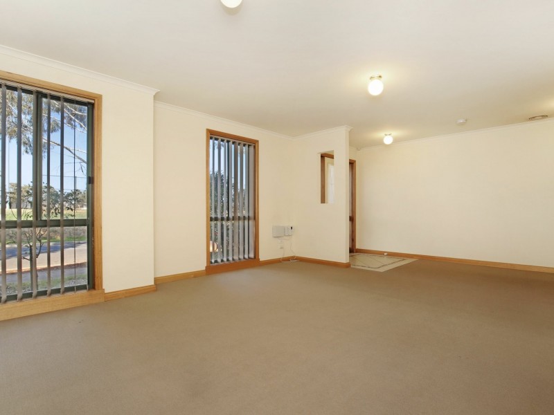 23 Vincent Drive, South Morang VIC 3752