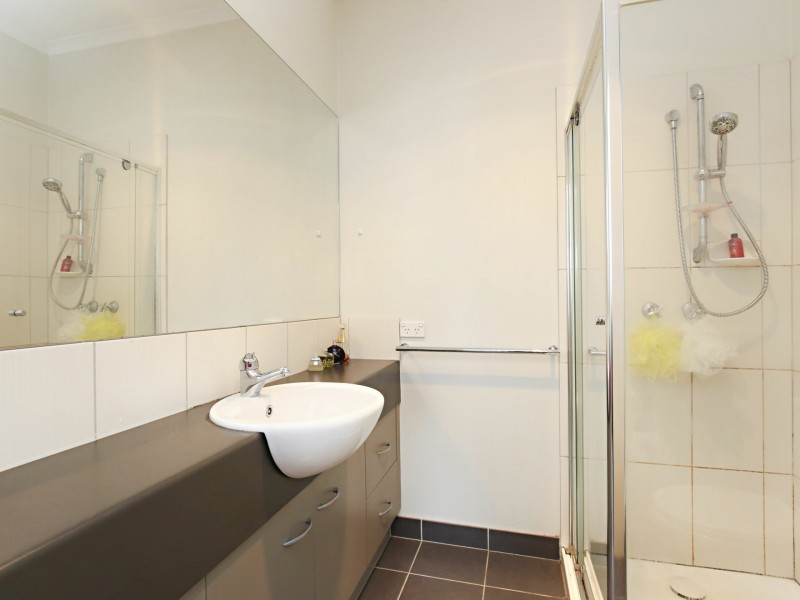 24 Paisley Crescent, Mernda VIC 3754