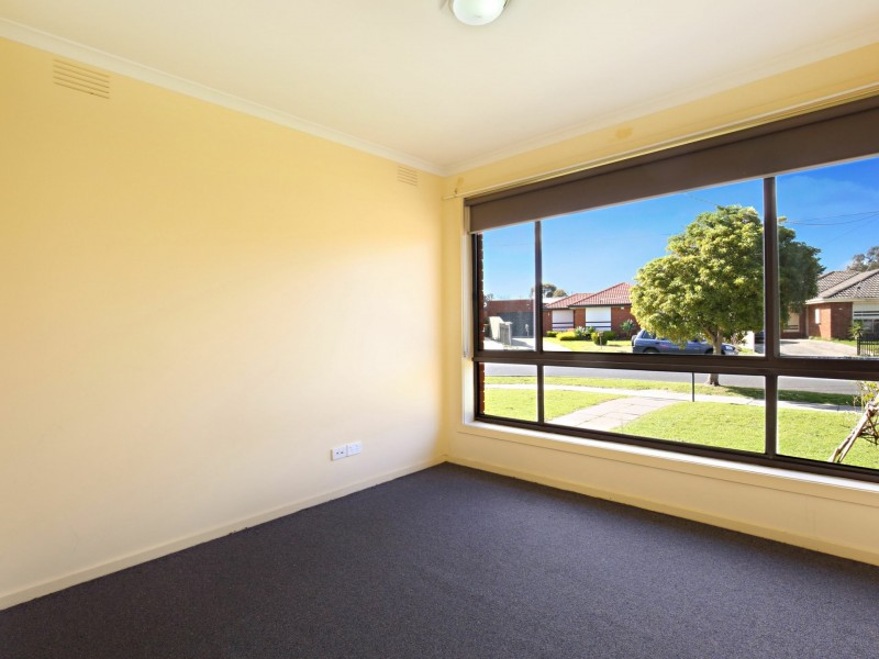 1/4 Appin Court, Meadow Heights VIC 3048