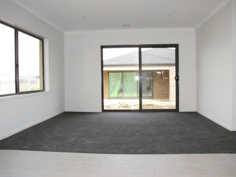 5 Seppies Road, Wollert VIC 3750