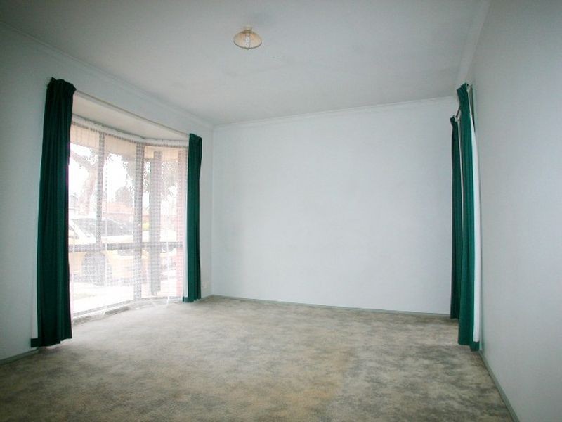 2/24 Border Drive, Mill Park VIC 3082