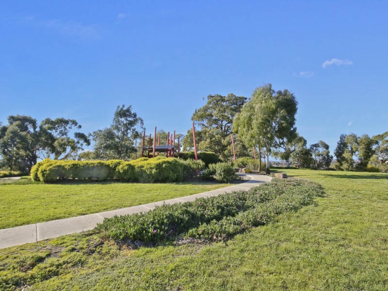 11 Kage Grove, Mernda VIC 3754