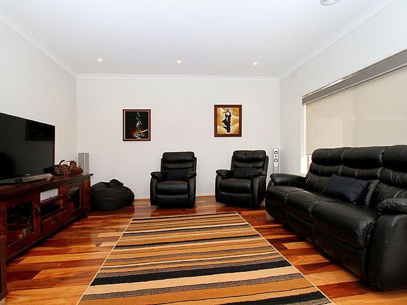 52 Torbreck Avenue, South Morang VIC 3752