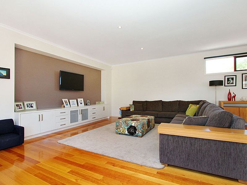 16 Werther Way, Doreen VIC 3754