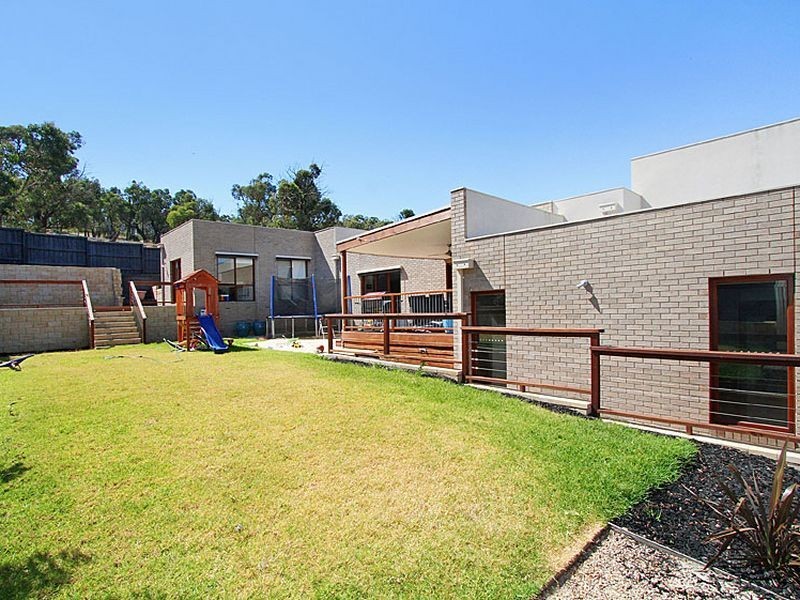 16 Werther Way, Doreen VIC 3754