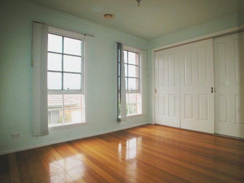 2/13 Daventry Street, Reservoir VIC 3073