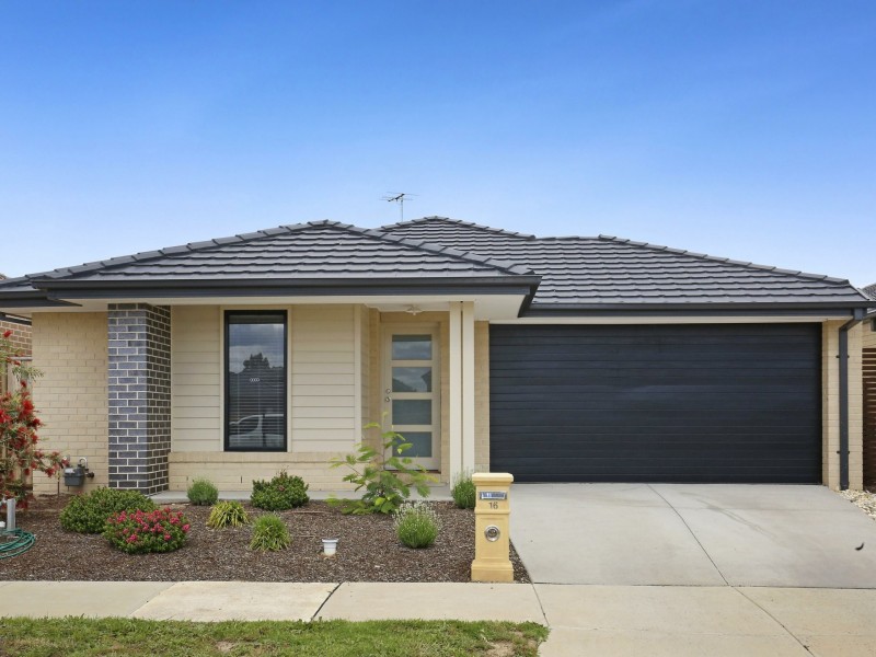 16 Morinda Way, Doreen VIC 3754