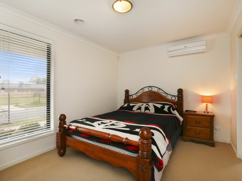 16 Morinda Way, Doreen VIC 3754