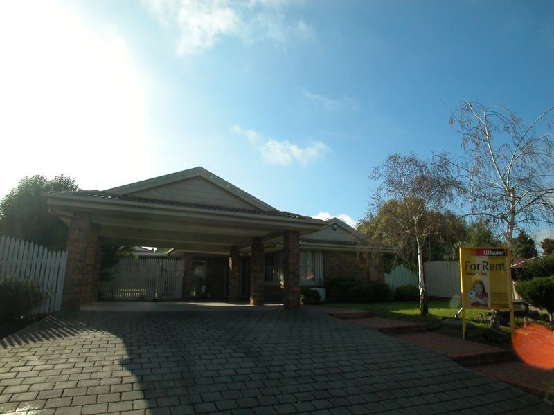 3 Borrowdale Court, Mill Park VIC 3082