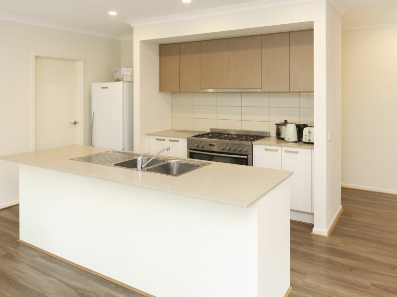 12 Friesian Street, Mernda VIC 3754