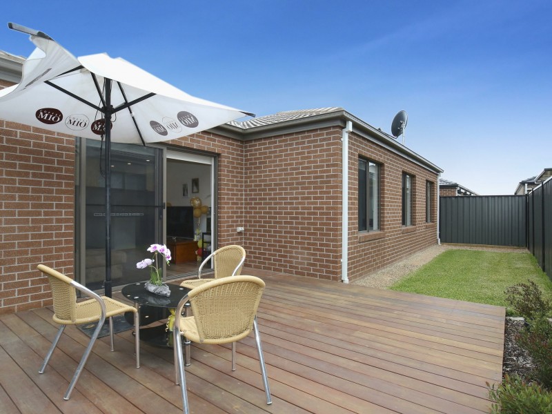 12 Friesian Street, Mernda VIC 3754