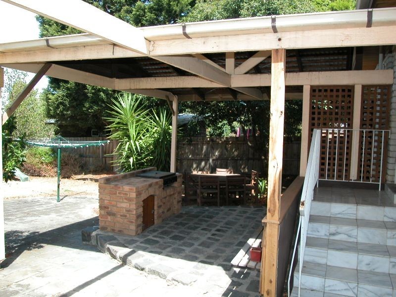 4 Hooper Street, Macleod VIC 3085