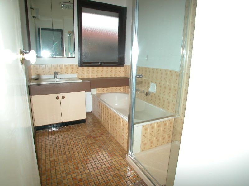 16 Cabernet Crescent, Bundoora VIC 3083