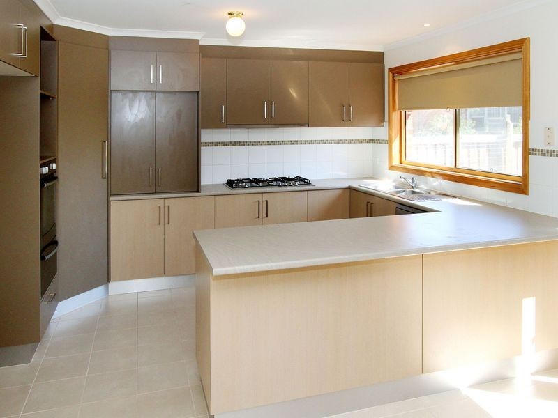 141 Vincent Drive, South Morang VIC 3752