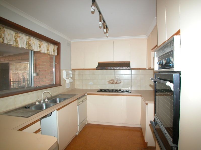 7 Meldrum Avenue, Mill Park VIC 3082