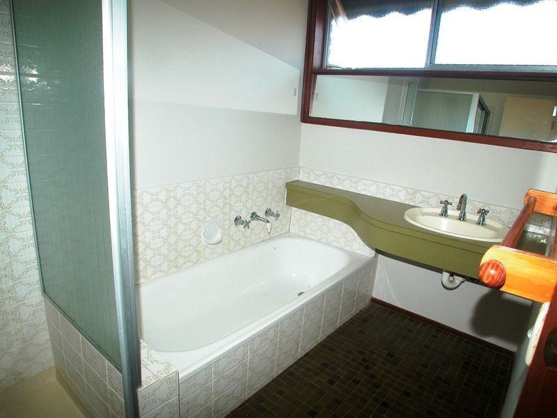 7 Meldrum Avenue, Mill Park VIC 3082