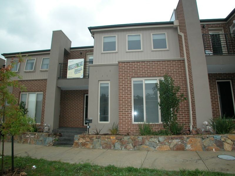 29 Palisades Boulevard, South Morang VIC 3752