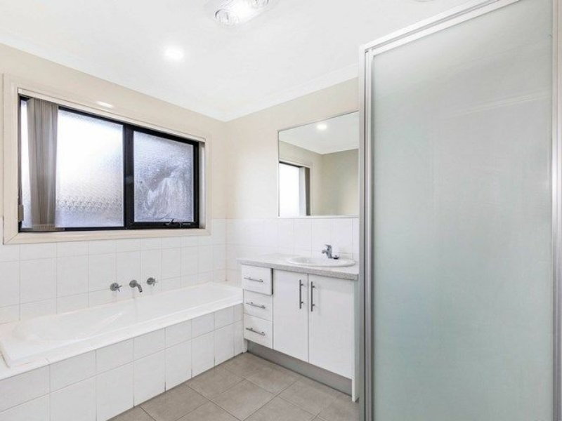 10 Coleraine Street, Epping VIC 3076