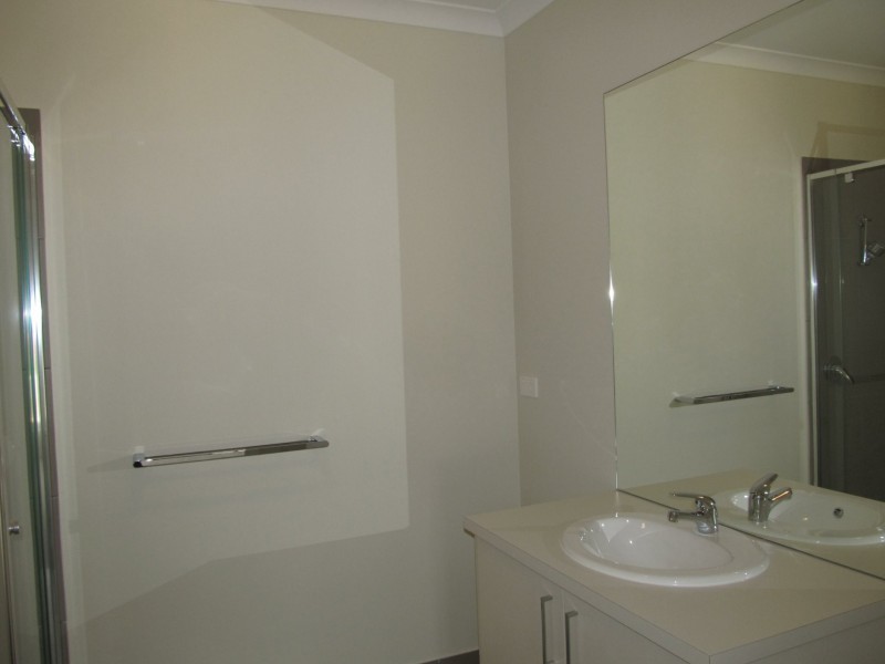 4 Black Braes Boulevard, Mernda VIC 3754