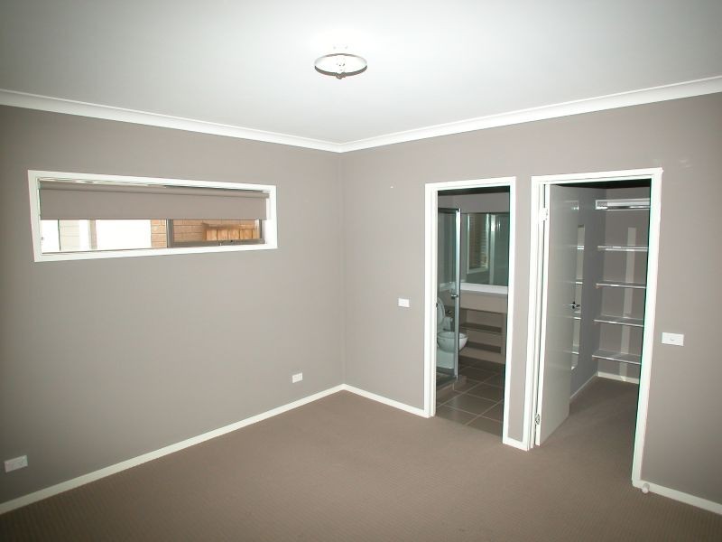 20 Bear Crescent, Doreen VIC 3754