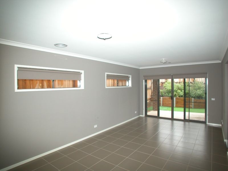 20 Bear Crescent, Doreen VIC 3754