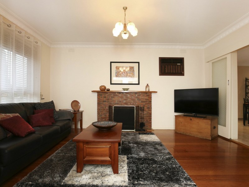19 Nebel Street, Lalor VIC 3075