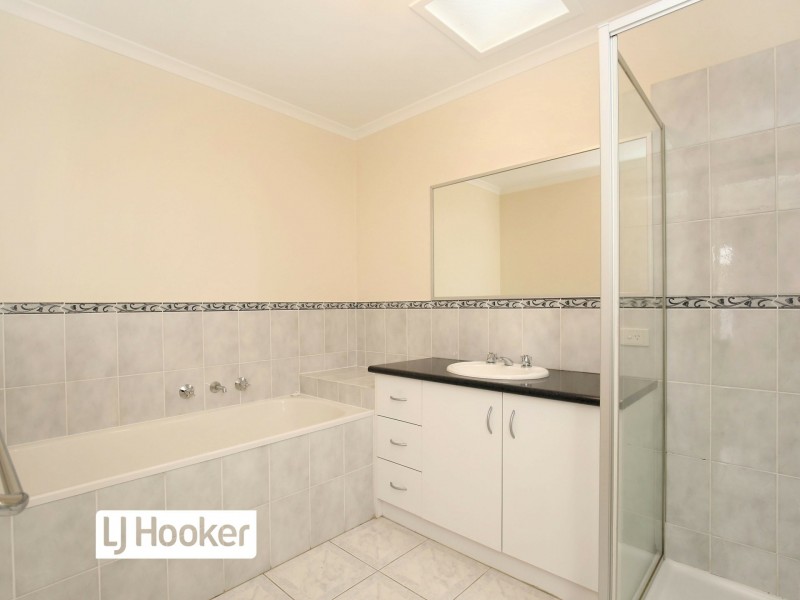 11 Tregutha Way, Newport VIC 3015